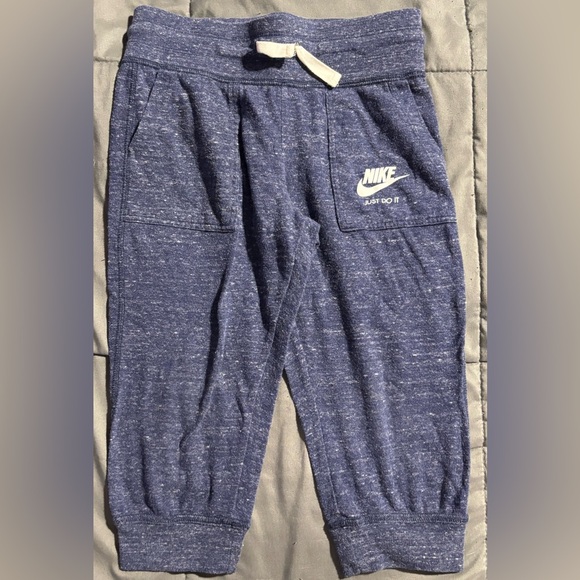 Nike Vintage Youth Small 6/7 Tshirt Capris & Shorts Heather Blue Bundle Set - Picture 10 of 12